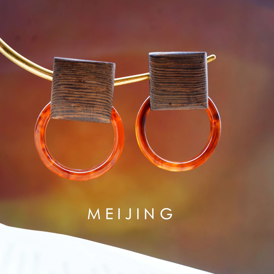 黄铜树脂耳饰 【布提纳】琥珀色树脂圆环拼接木头耳饰夸张时尚耳环