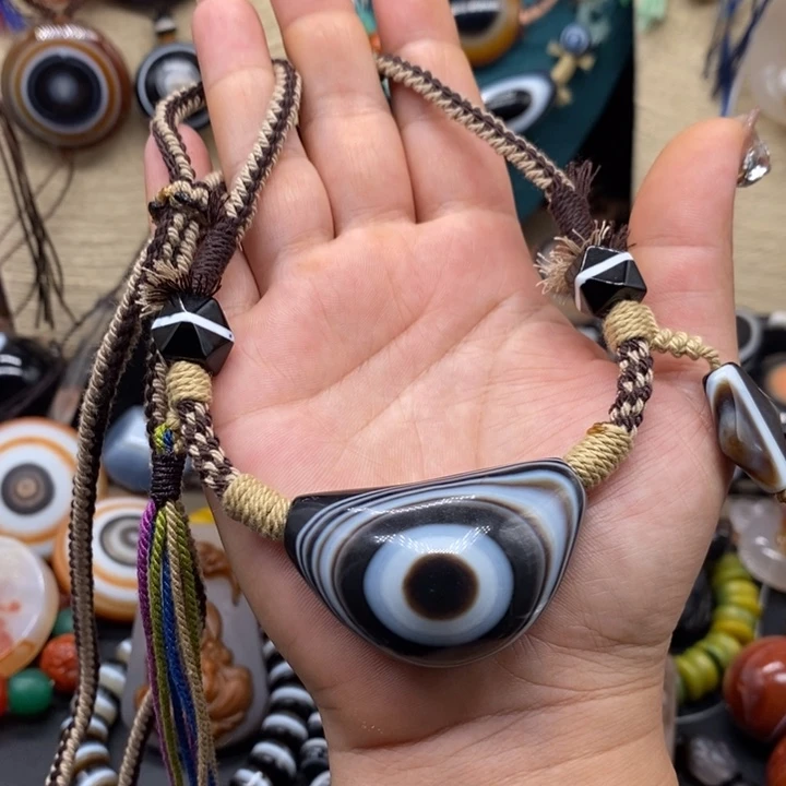 玛瑙/玉髓颈饰未镶嵌几**接