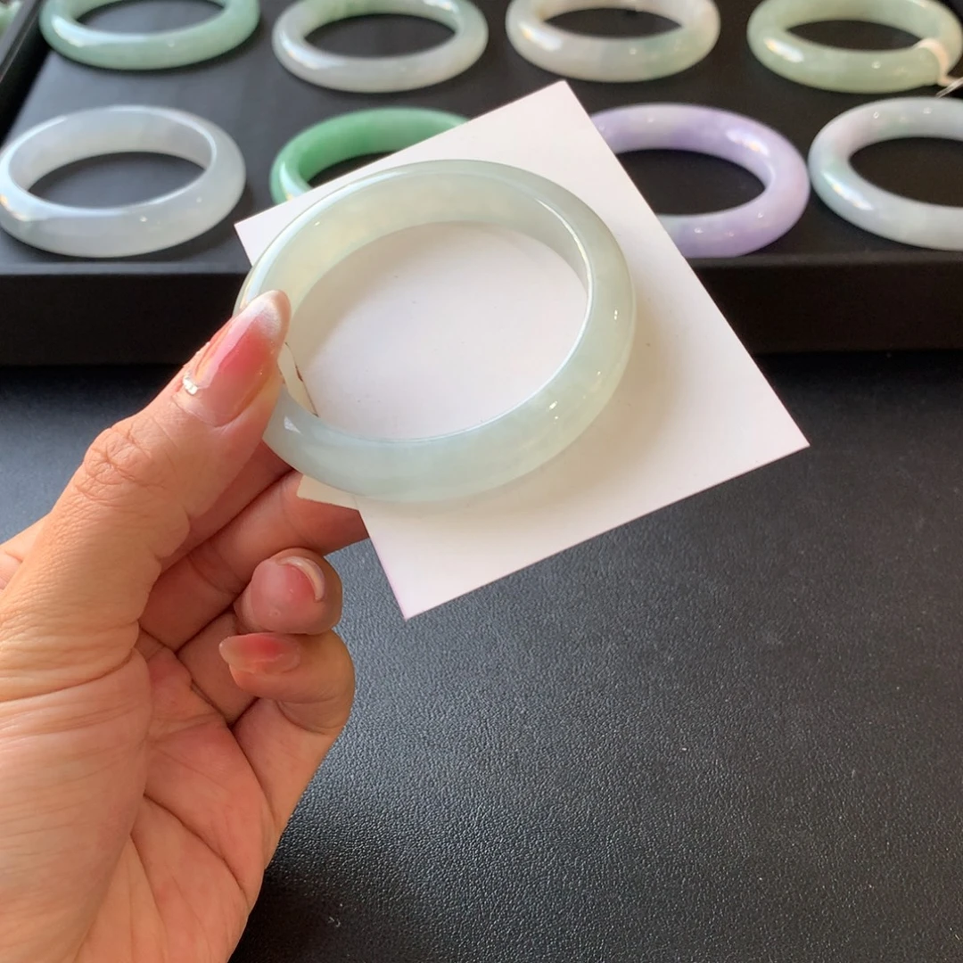 翡翠未镶嵌手镯54.5正