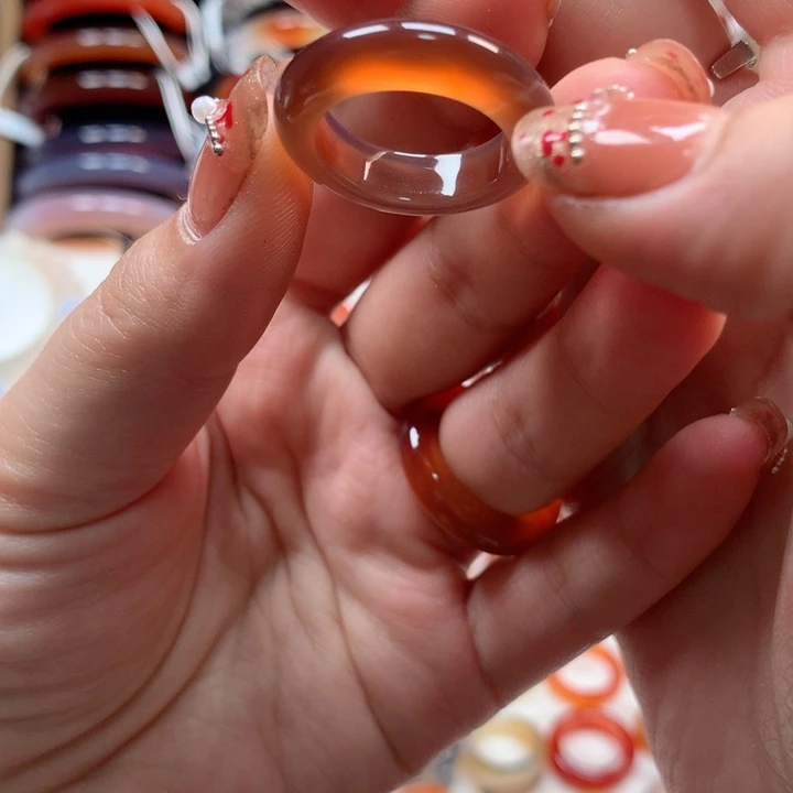 玛瑙/玉髓手镯未镶嵌-****?