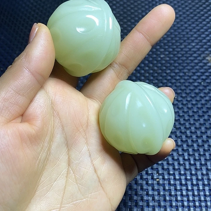 吊坠白玉菩提支持七天无理由