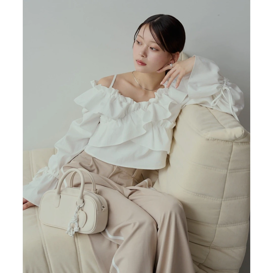 【胖虎家】春夏新款 C 2way荷叶边露肩纯色碎花甜美吊带上衣女