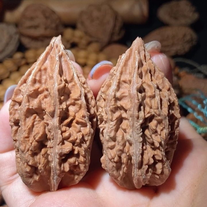 把件文玩核桃东北楸子小雪160