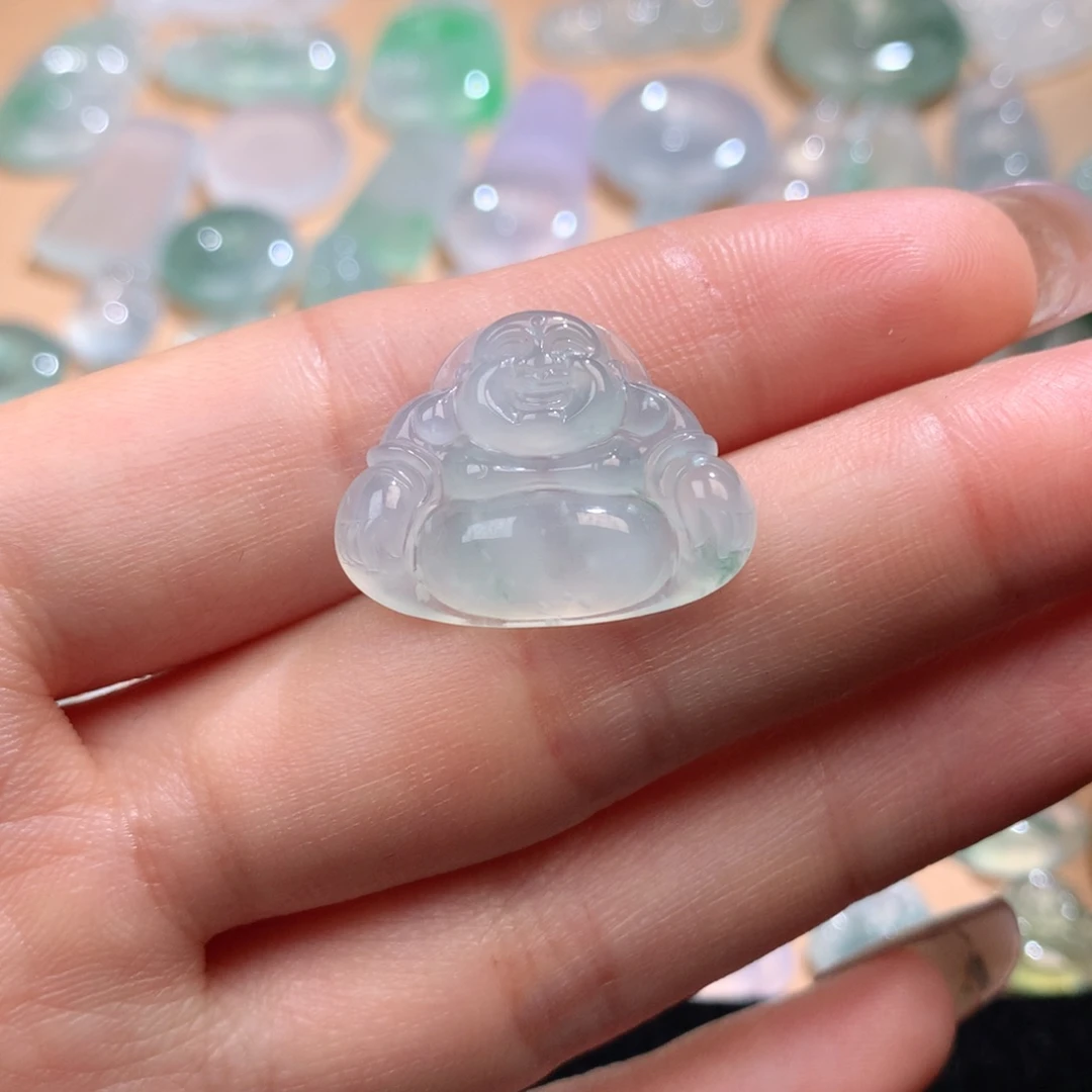 翡翠挂件未镶嵌佛