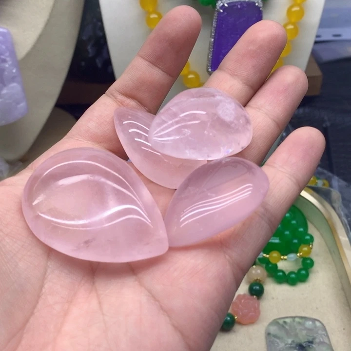 银S925镶嵌颈饰水晶吊坠