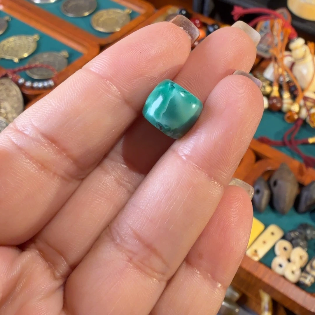 是****原生态小尺寸配件一个