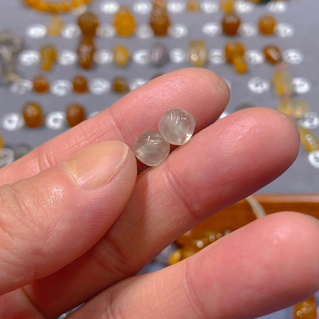 玛瑙/玉髓颈饰未镶嵌刘*乂无相