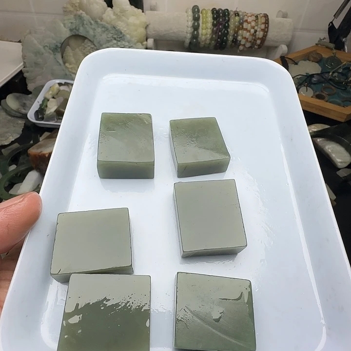 和田玉（糖玉）未镶嵌珠宝半成品