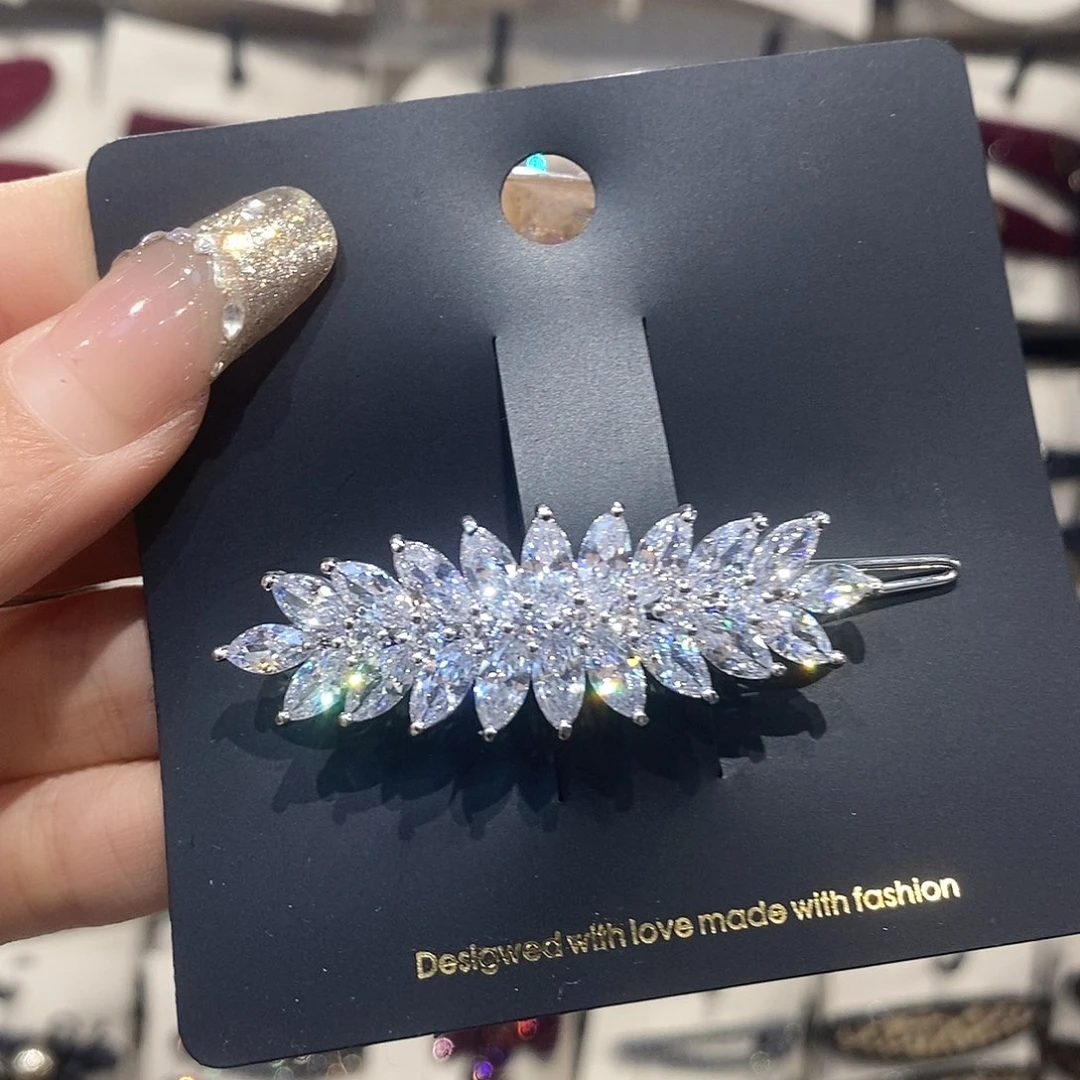 皮质铁合金青蛙扣