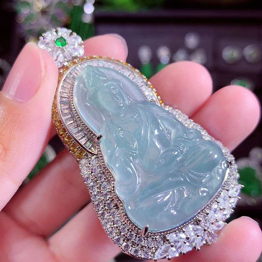 颈饰未镶嵌翡翠天然
