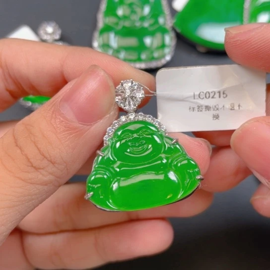 【闪购商品】颈饰银S925镶嵌翡翠翡翠