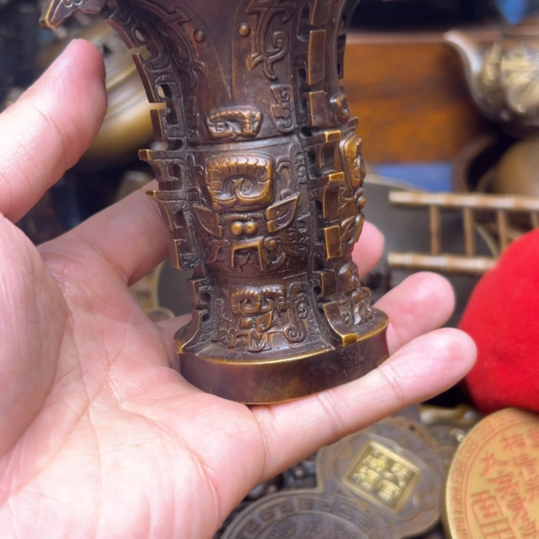 精美铜器点击下单