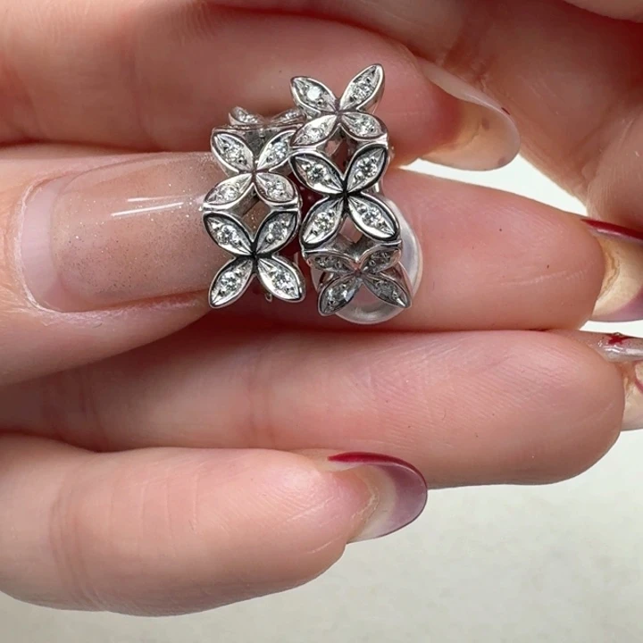 钻石耳饰未镶嵌成品