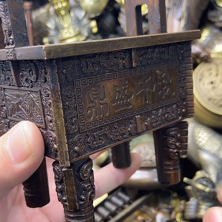 铜器摆件有限公司