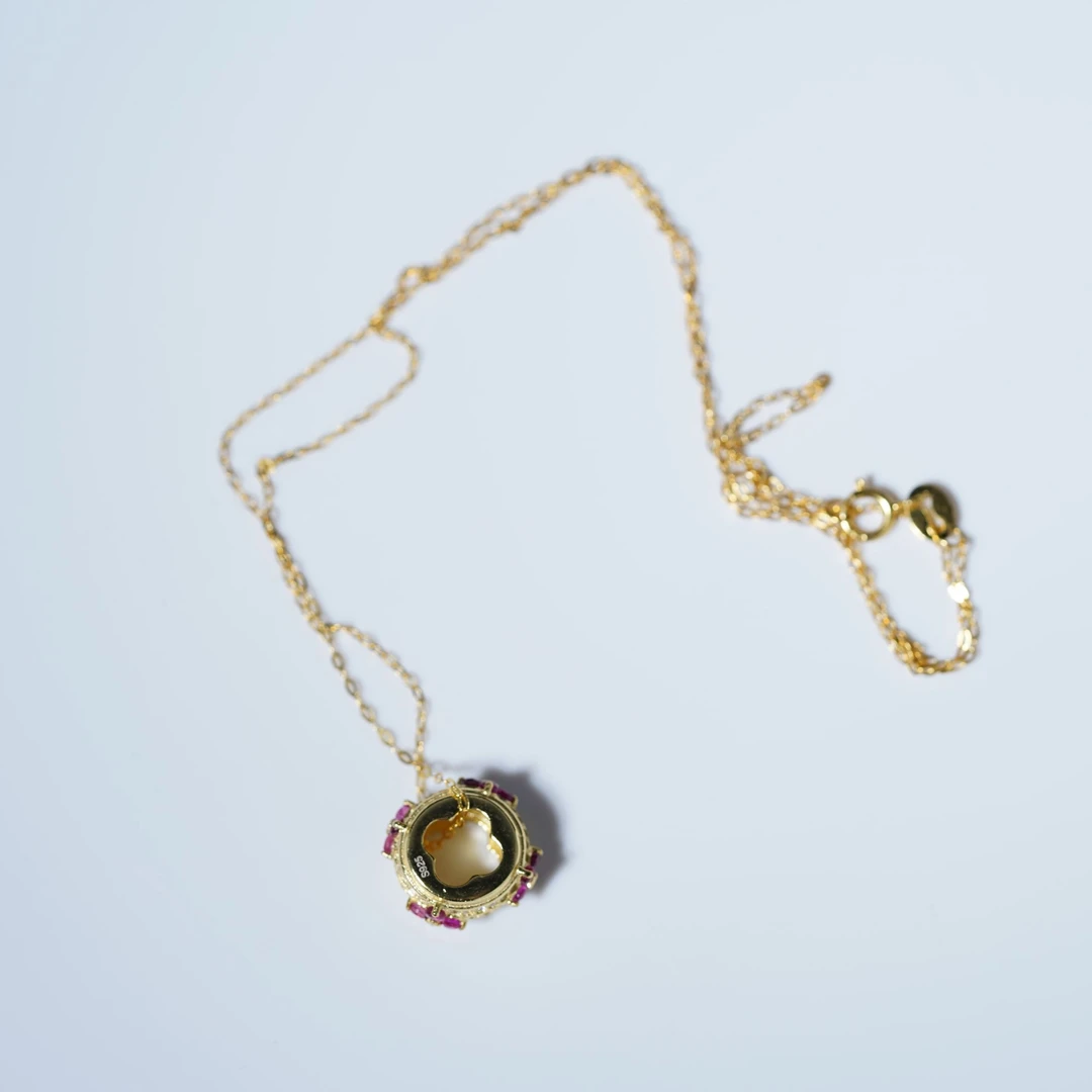 JSHBD0616-红宝石吊坠（1分左右*16颗）