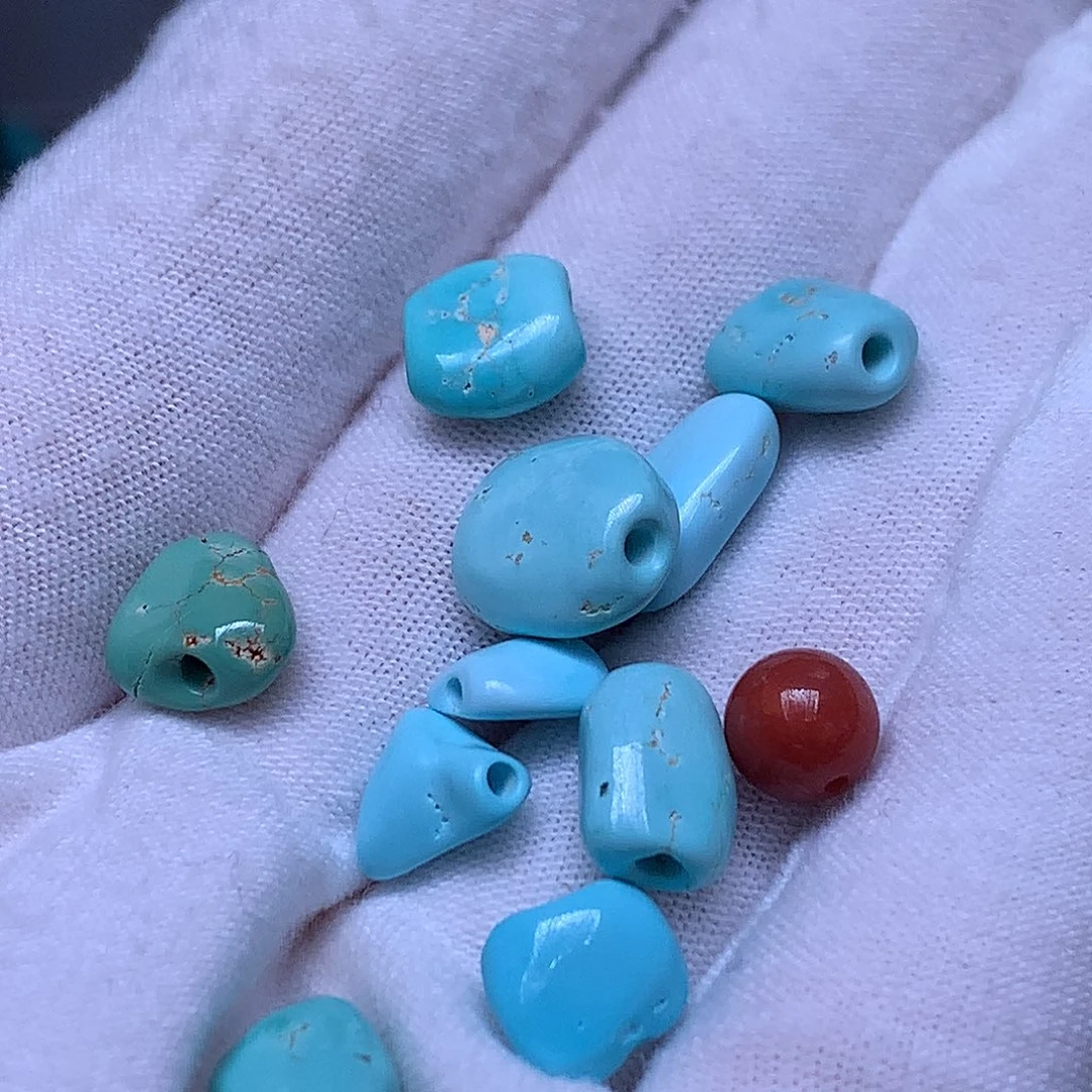 未镶嵌南红玛瑙珠宝奇石