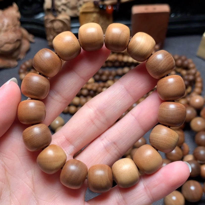 【闪购商品】檀香木手串/手链12*13横纹