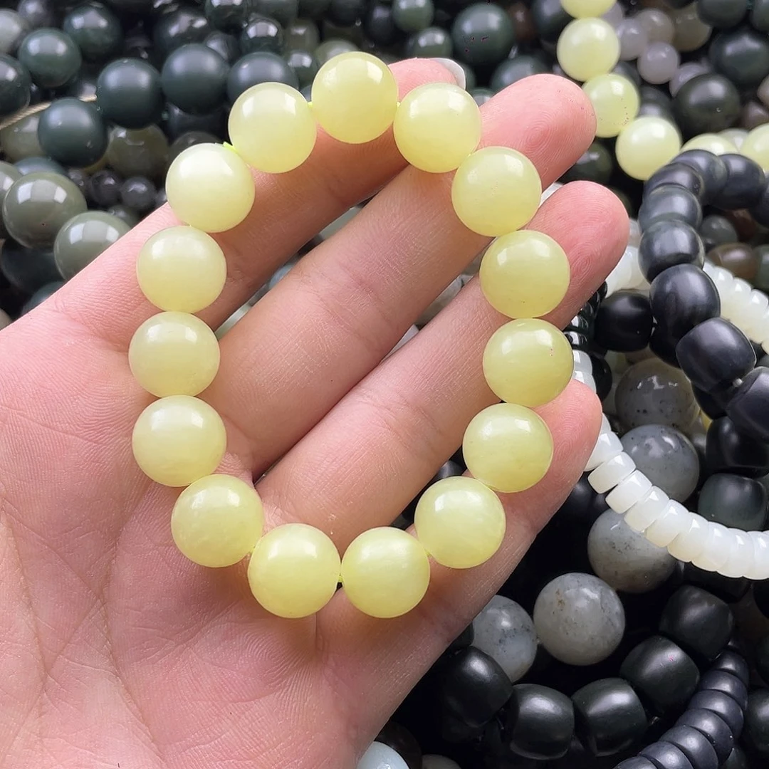 和田玉手串未镶嵌