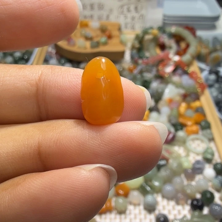 和田玉未镶嵌珠宝半成品