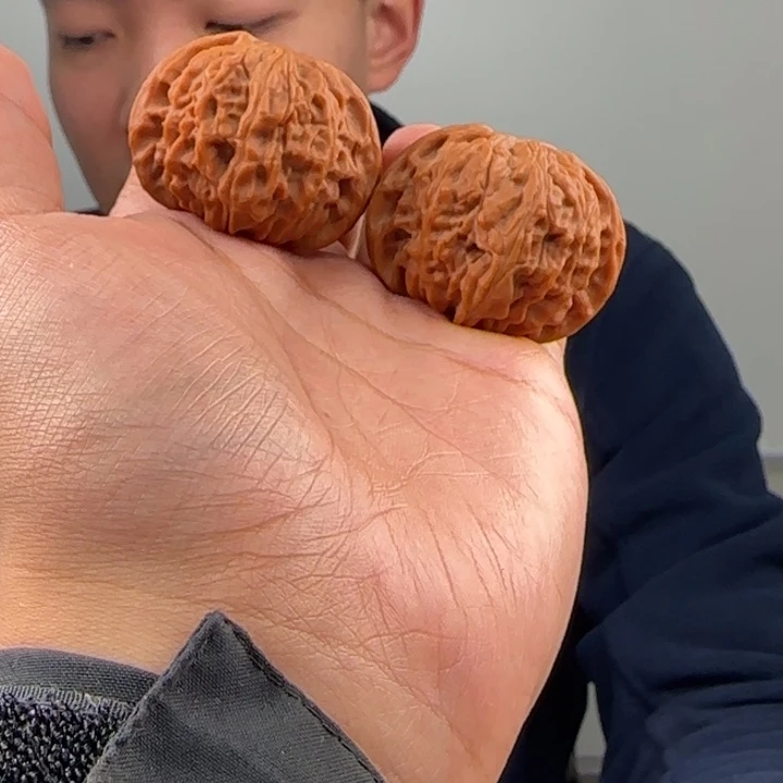 文玩核桃吊坠全品极致正磨44.5