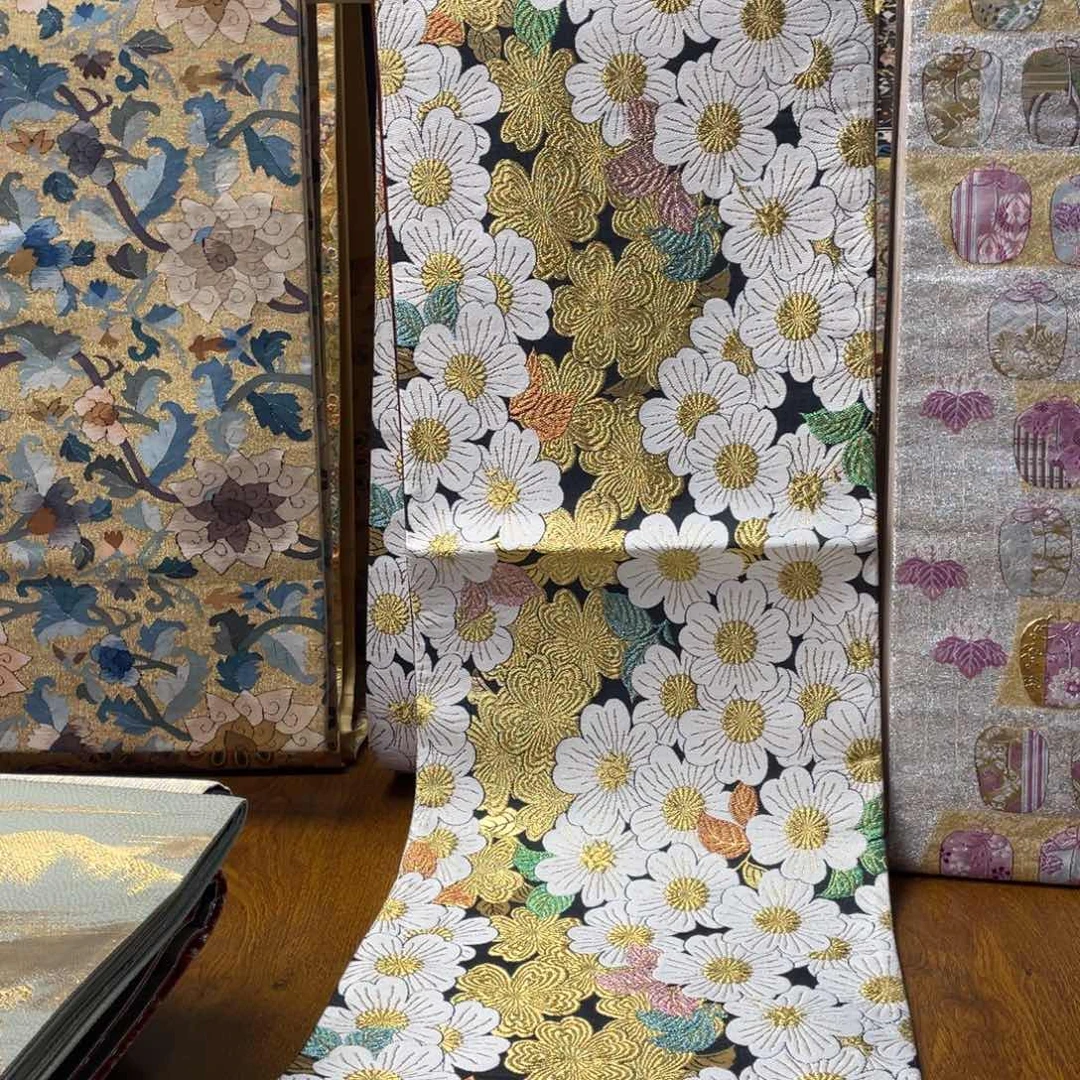 织绣彩金彩金彩金