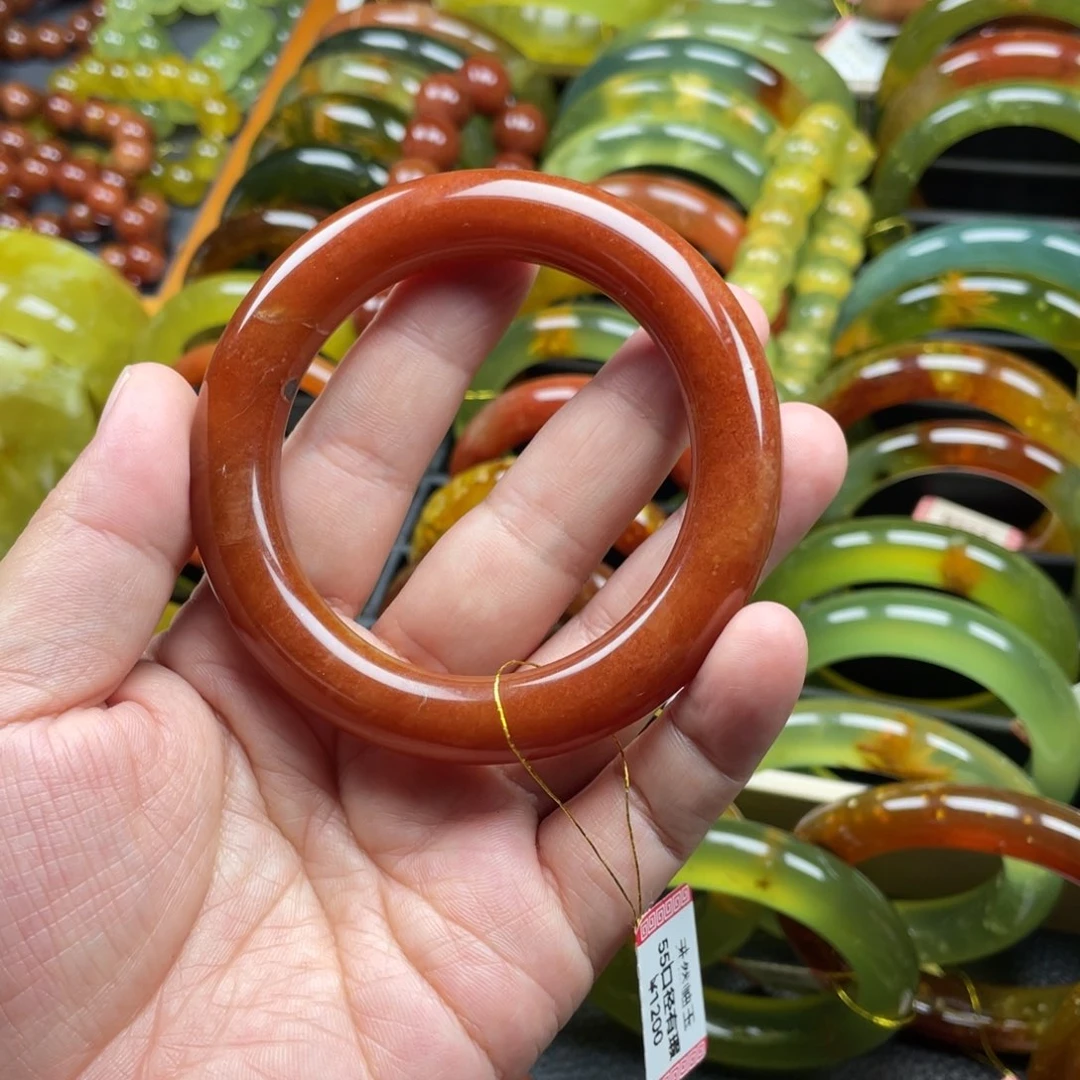 未镶嵌蛇纹石玉手镯有瑕