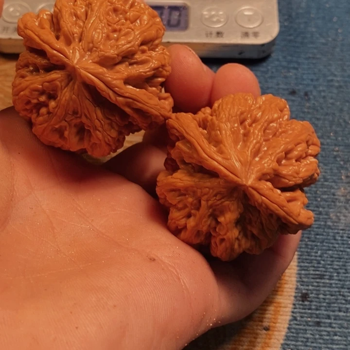 文玩核桃吊坠全品粗筋47