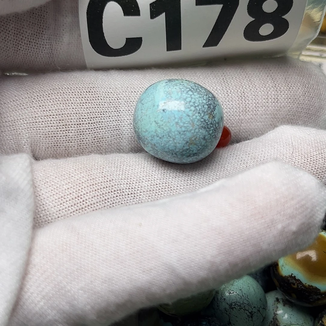 南红玛瑙配饰未镶嵌北***哥