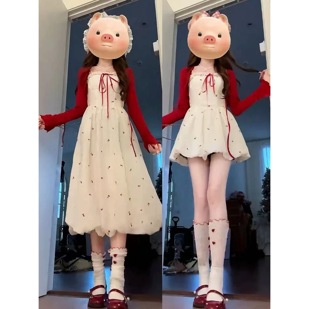 开春穿搭一整套甜美少女显瘦红色针织开衫女碎花花苞裙吊带连衣裙