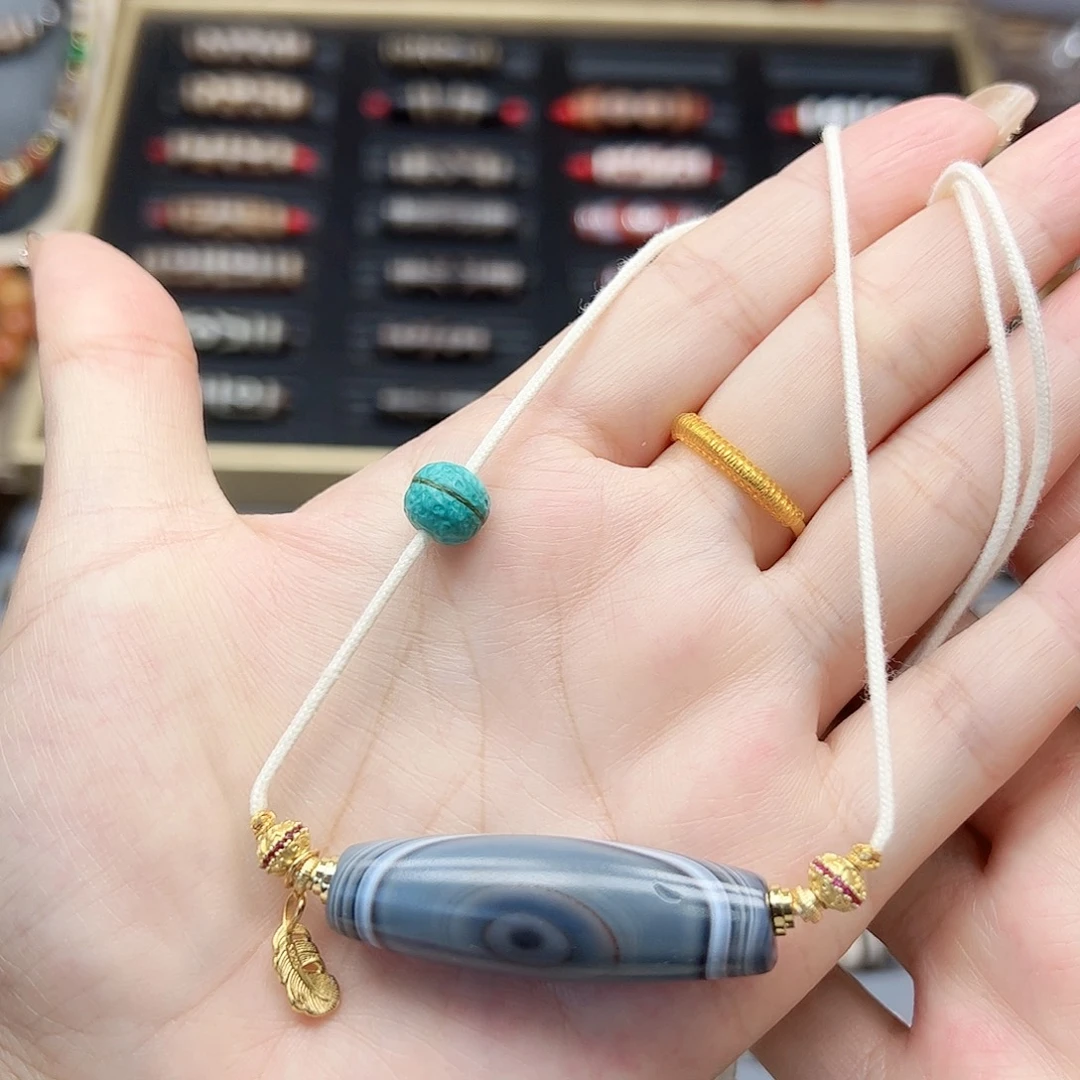 玛瑙/玉髓合金颈饰