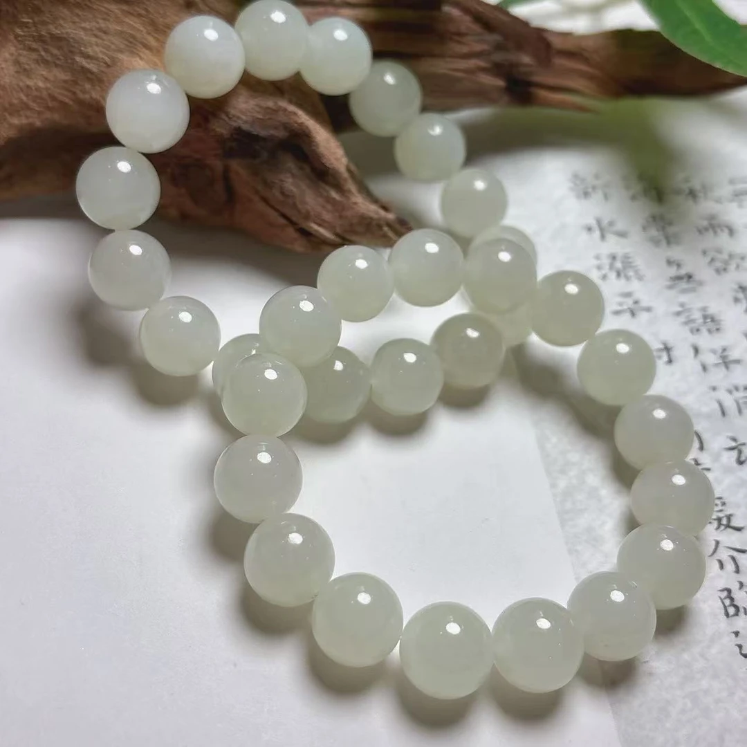 《铁头老猪》YH058天然和田玉白玉手串圆珠素圈约12mm多样性发其一