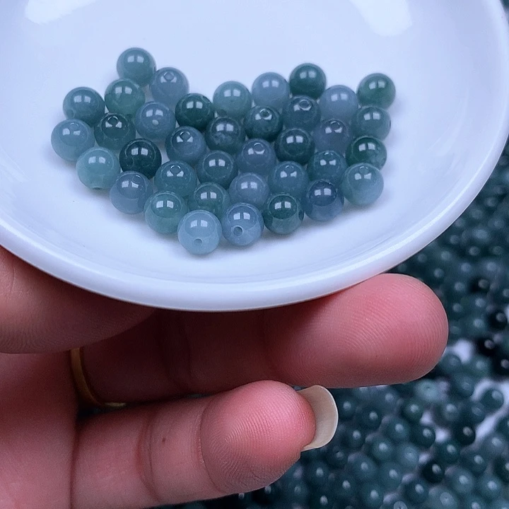 翡翠散珠翡翠翡翠卡6.6。110颗40兀