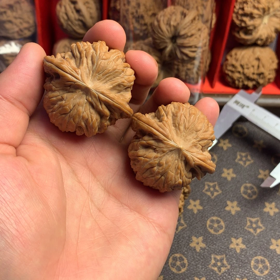 吊坠文玩核桃44磨盘888