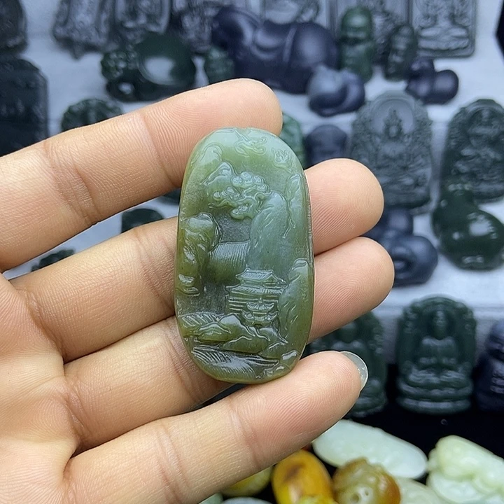 和田玉未镶嵌颈饰