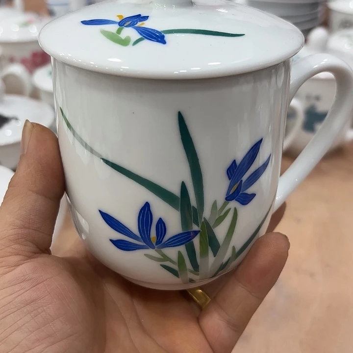 手绘杯子，杯子微瑕