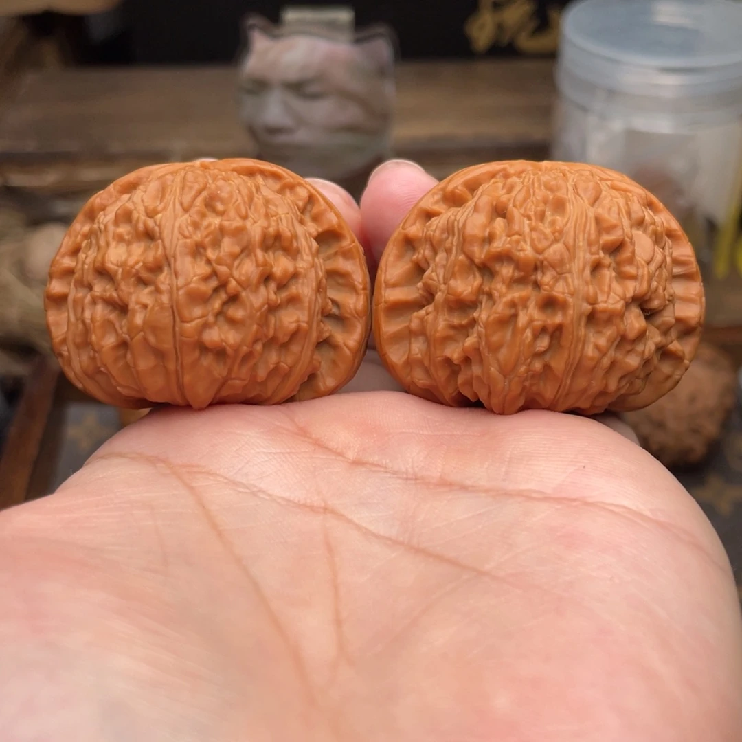 文玩核桃把件G3号44尺白狮子