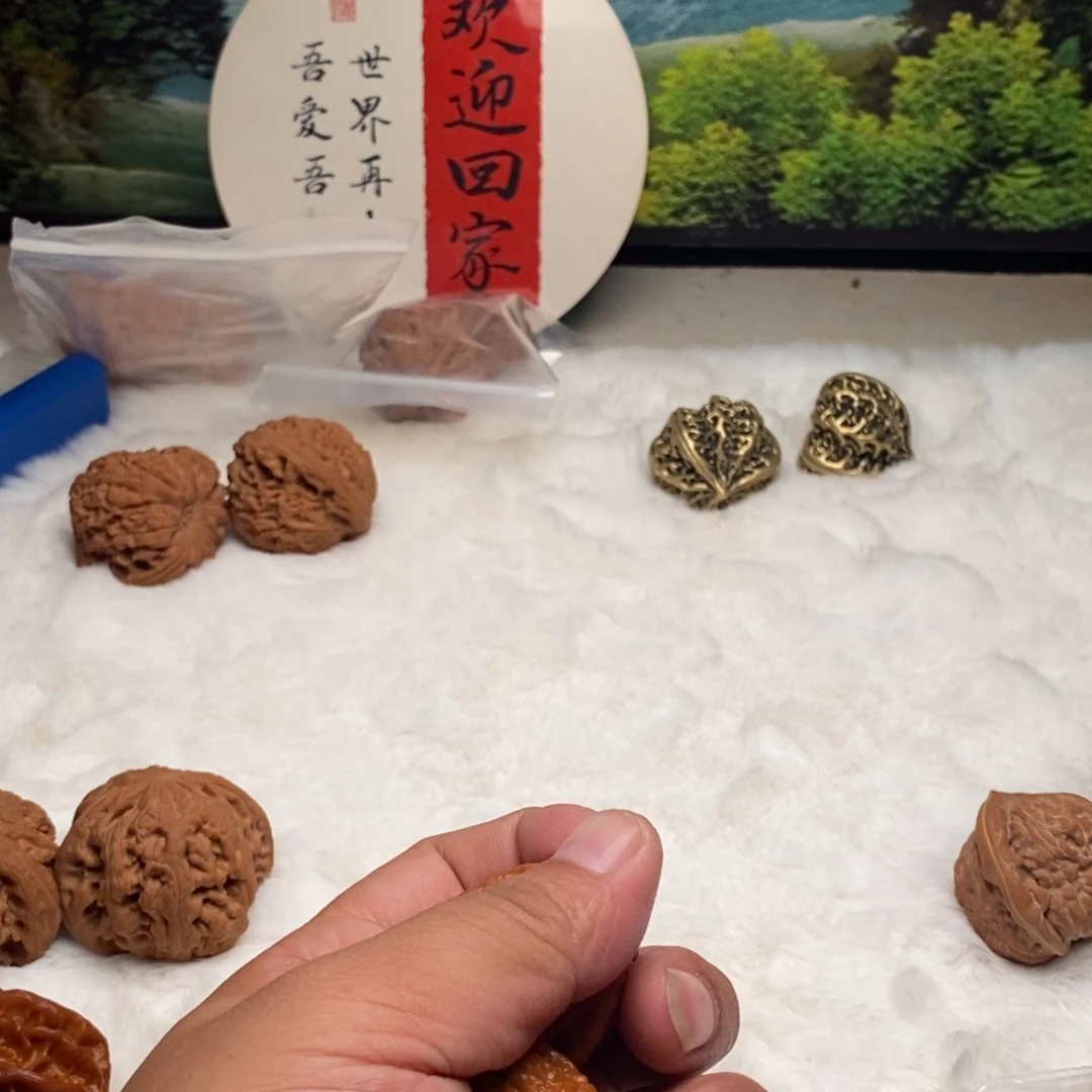 梵****吊坠文玩核桃打底