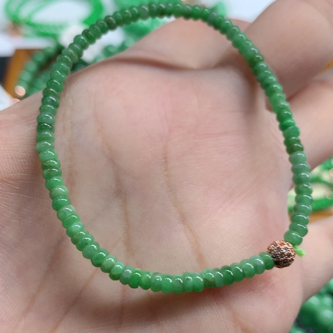 翡翠未镶嵌手链翡翠