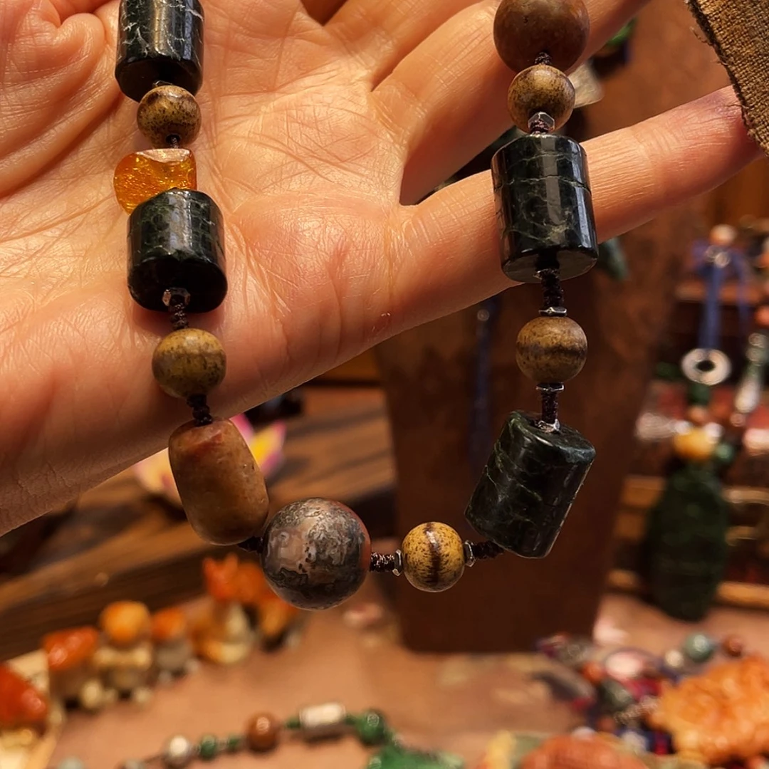 【闪购商品】翡翠未镶嵌颈饰