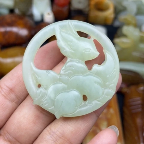 蛇纹石玉未镶嵌颈饰34