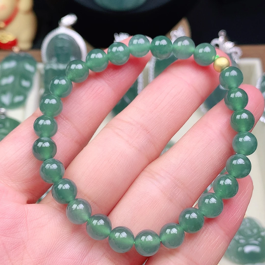 翡翠未镶嵌颈饰吊坠