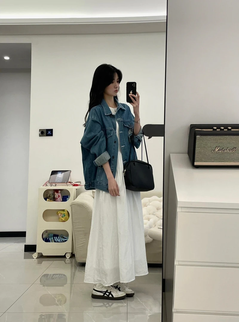2025秋季新款韩系穿搭复古港风牛仔外套上衣气质无袖连衣裙两件套