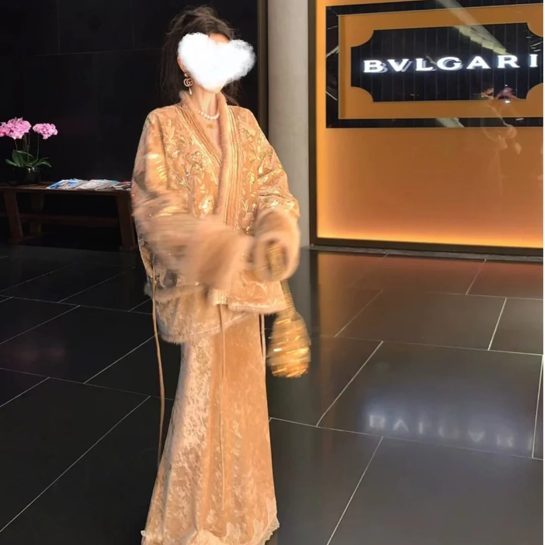 【粉金绮梦】套装已开价高级定制大衣