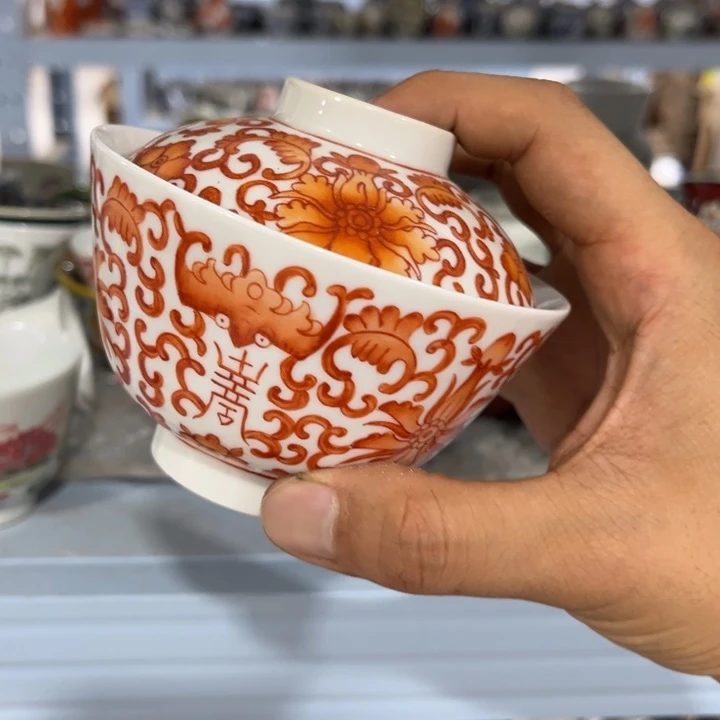 摆件摆件的人多得不知道是怎么