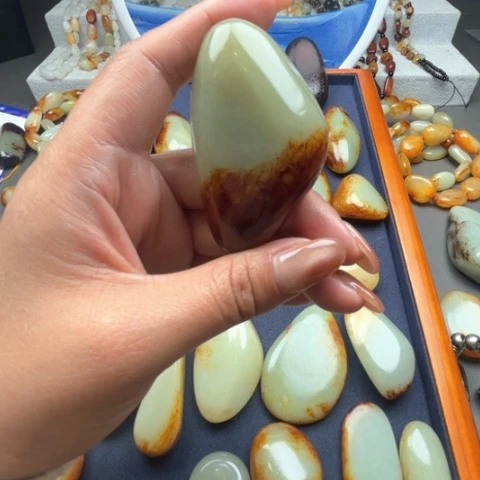 和田玉颈饰未镶嵌晴****1