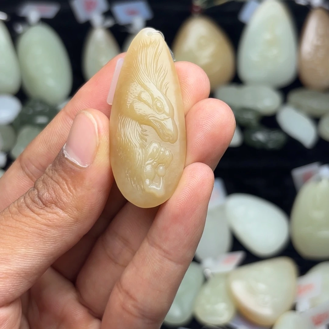 和田玉未镶嵌吊坠(不含链)