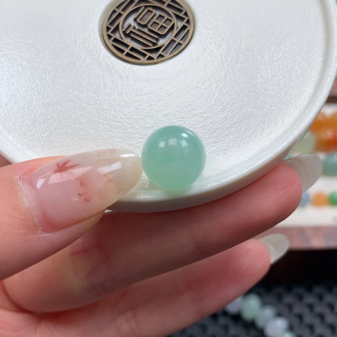 未镶嵌定制翡翠卡11.5飘金丝翠