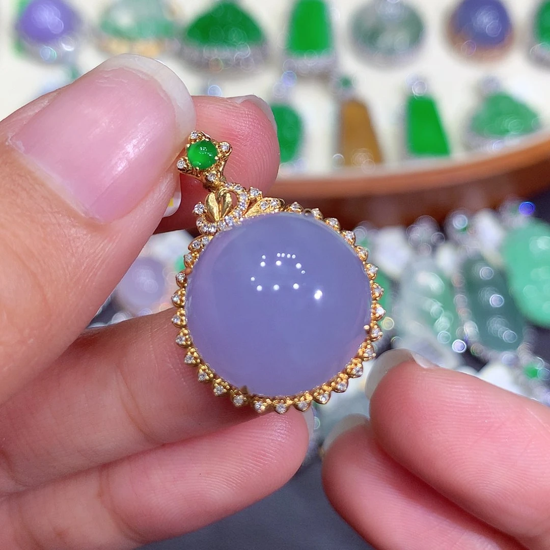 翡翠吊坠(不含链)18K金镶嵌