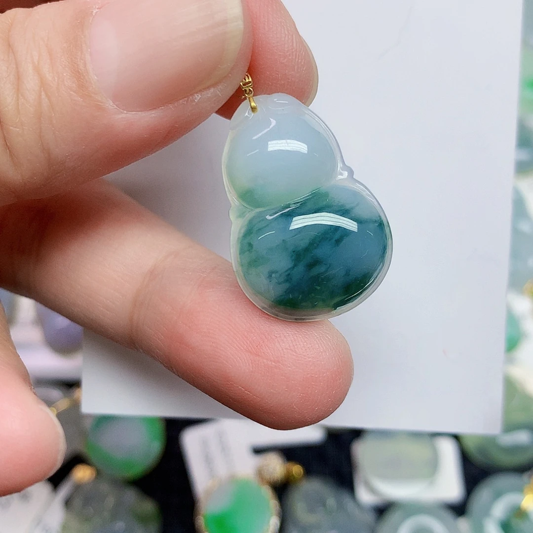 翡翠18K金镶嵌颈饰46778