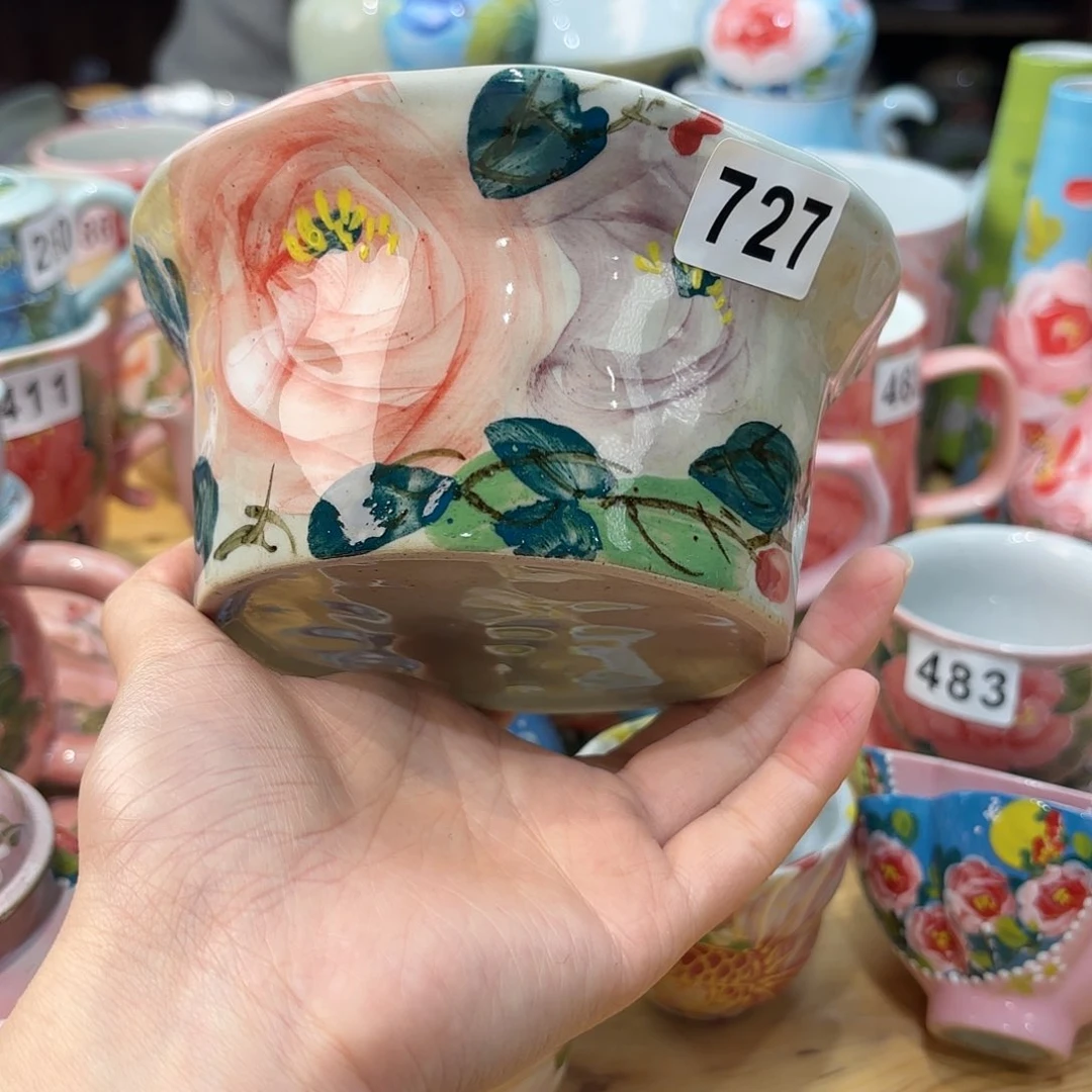 瓷片兔兔盖茨。兔兔